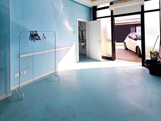 Ufficio in Affitto a Brescia, zona CITTA' - Zona Sud, 1'100€, 117 m²