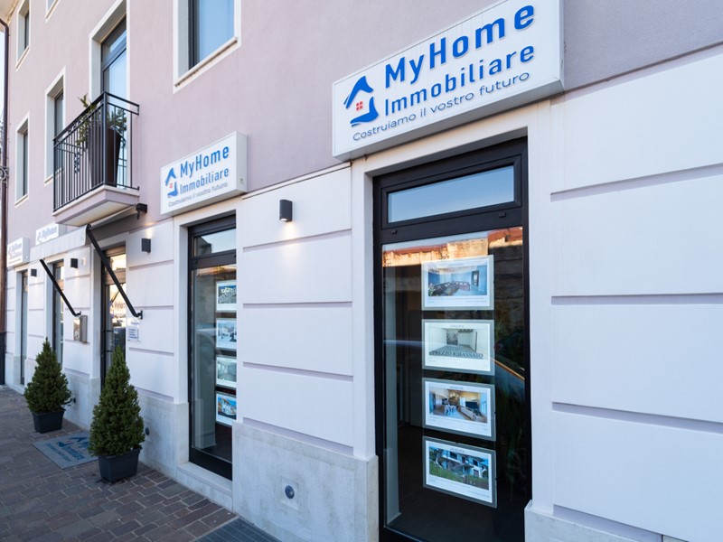 Box in Vendita a Arzignano, 28'000€, 30 m²