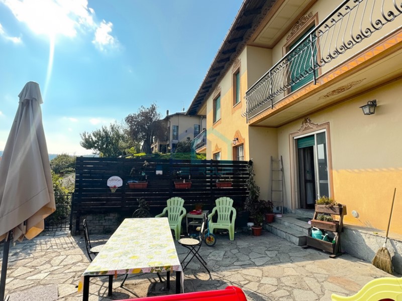 Appartamento in Vendita a Mioglia, 45'000€, 66 m²