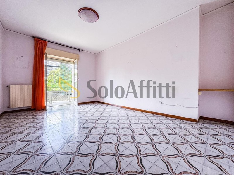 Quadrilocale in Affitto a Marano di Napoli, 750€, 120 m²
