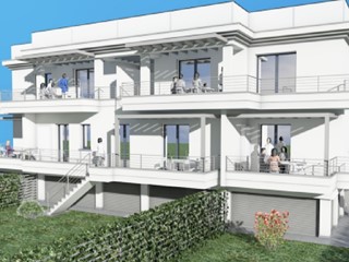 Quadrilocale in Vendita a Carrara, zona MARINA DI CARRARA, 395'000€, 95 m²