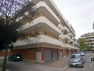 Appartamento in Vendita a Pescara, 350'000€, 161 m²