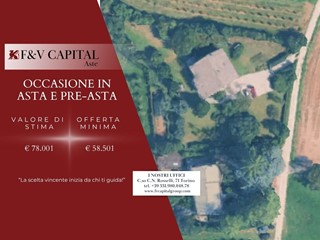 Appartamento in Vendita a Pino Torinese, 58'500€, 240 m²
