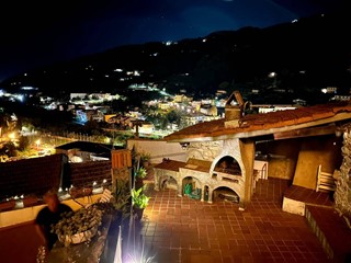 Quadrilocale in Vendita a Dolceacqua, 189'000€, 100 m²