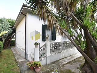 Villa in Vendita a Pisa, 337'000€, 112 m²