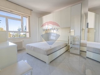 Trilocale in Vendita a Milano, 238'000€, 93 m²