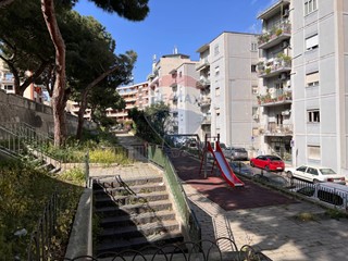 Trilocale in Vendita a Messina, 75'000€, 91 m²