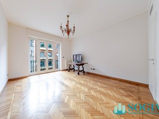 Bilocale in Vendita a Milano, 595'000€, 82 m²
