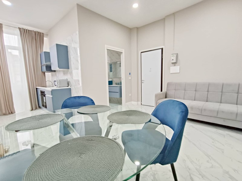 Trilocale in Affitto a Napoli, 750€, 60 m²