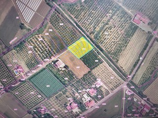 Terreno agricolo in Vendita a Eboli, 30'000€, 2415 m²