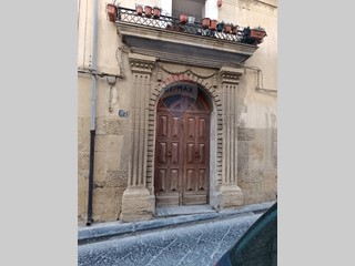 Quadrilocale in Vendita a Caltagirone, 57'000€, 130 m²