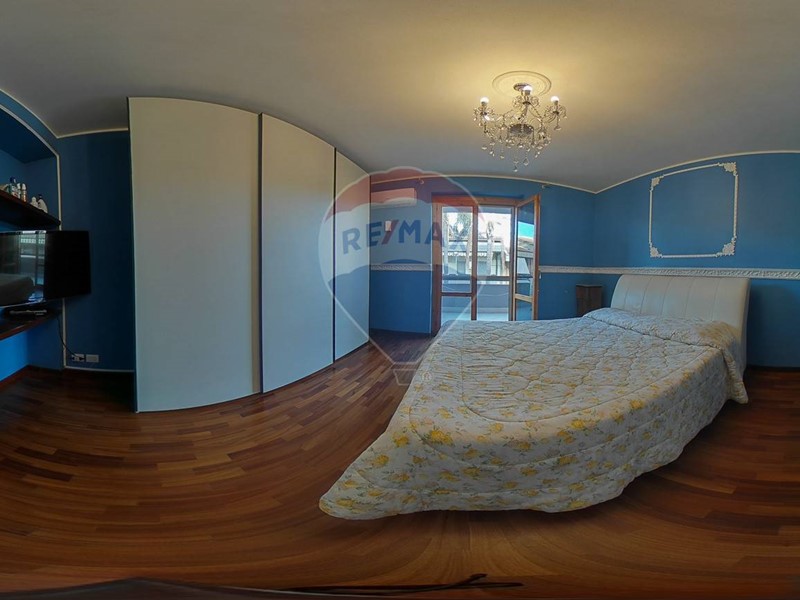 Villetta a schiera in Affitto a Aci Catena, 1'500€, 130 m²