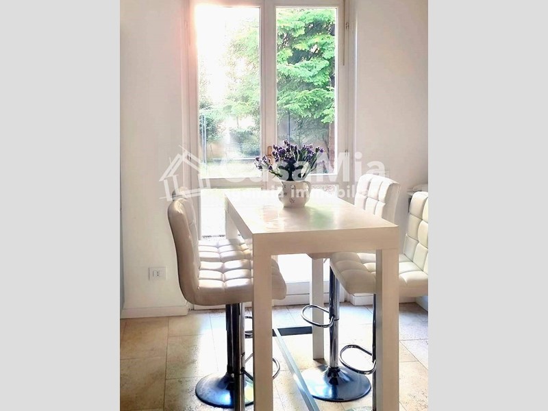 Casa Indipendente in Vendita a Legnano, 349'000€, 180 m²