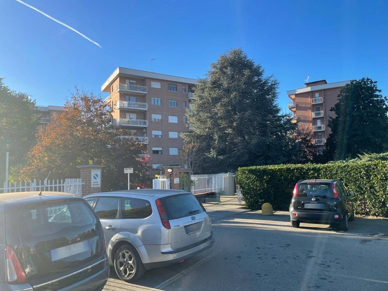 Trilocale in Affitto a Moncalieri, 950€, 95 m²