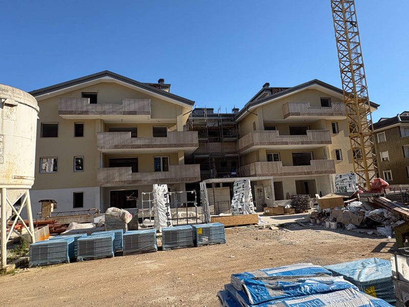 Quadrilocale in Vendita a Rho, 690'000&euro;, 192 m²
