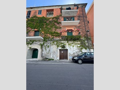 Immobile commerciale in Vendita a Monte Argentario, 350'000€, 76 m²