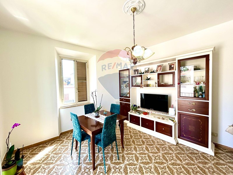 Trilocale in Vendita a Terracina, 245'000€, 90 m²