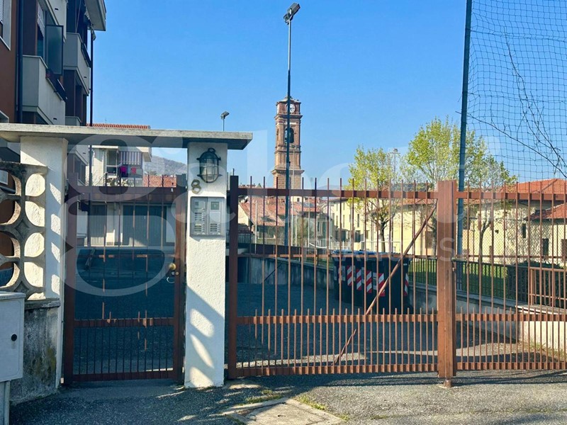 Magazzino in Vendita a Giaveno, 49'000€, 90 m²