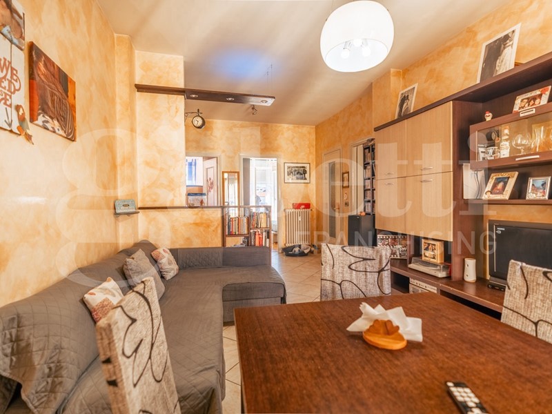 Trilocale in Vendita a Pinerolo, 83'000€, 90 m²