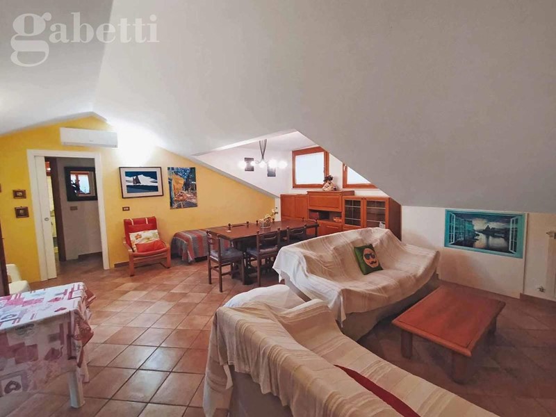 Attico in Affitto a Senigallia, 650€, 80 m², arredato