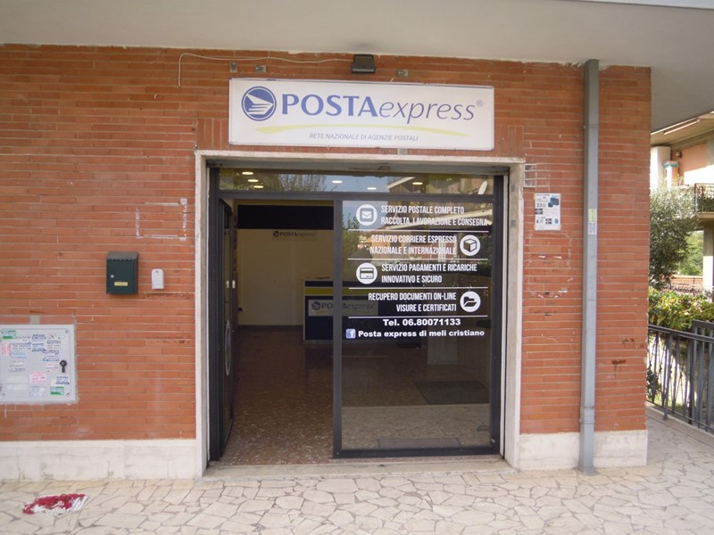 Negozio in Vendita a Roma, 110'000€, 60 m²