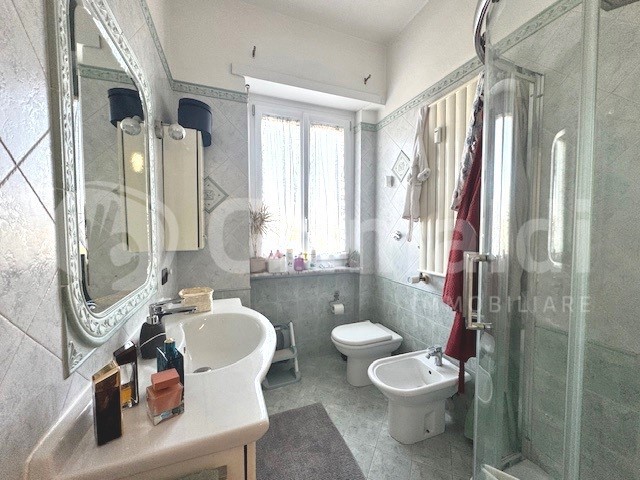 Trilocale in Vendita a Beinasco, 145'000€, 85 m²