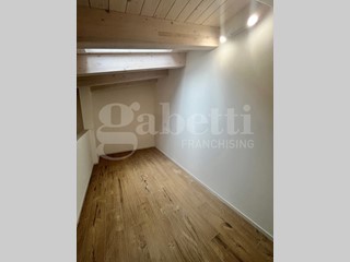 Trilocale in Affitto a Bologna, 1'200&euro;, 50 m², arredato