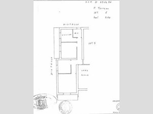 Trilocale in Vendita a Pomezia, 119'000€, 76 m²
