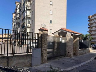 Quadrilocale in Vendita a Villabate, 129'000€, 125 m²