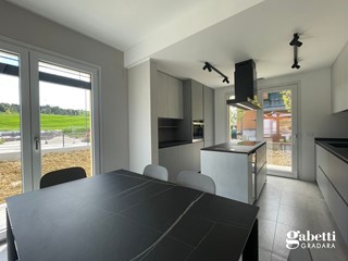 Villa bifamiliare in Vendita a Gradara, 335'000&euro;, 145 m²