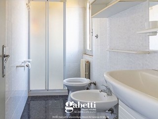 Casa Indipendente in Vendita a Altino, 165'000€, 380 m²