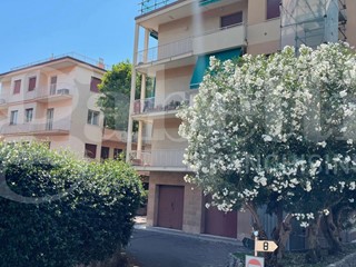 Appartamento in Affitto a Genova, 2'150€, 200 m²