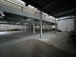 Attività commerciale in Vendita a Rimini, 650'000€, 750 m²