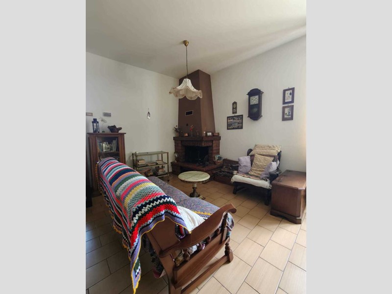 Casa Indipendente in Vendita a Fivizzano, 189'000€, 149 m²