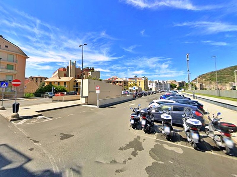 Box in Vendita a Sestri Levante, 57'000€, 19 m²
