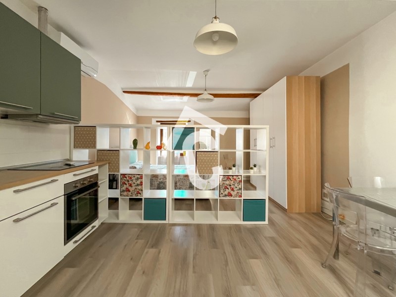 Monolocale in Affitto a Jesi, zona ZONA 2A, 440€, 40 m², arredato