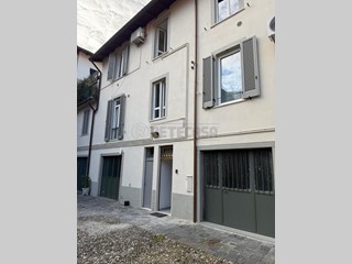 Trilocale in Vendita a Bergamo, zona bergamo, 253'000€, 90 m²