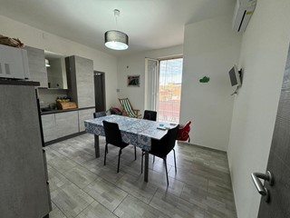 Trilocale in Vendita a Palermo, 125'000€, 75 m²