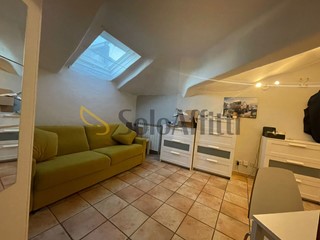 Monolocale in Affitto a Torino, zona Campidoglio, 450€, 40 m², arredato