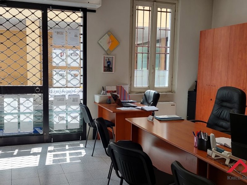 Negozio in Vendita a Melzo, 55'000€, 42 m²