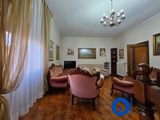 Quadrilocale in Vendita a Terni, 80'000€, 111 m²