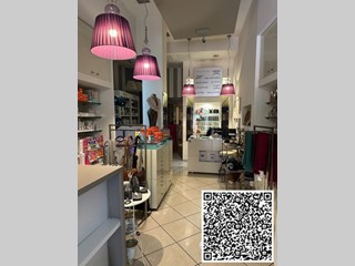 Attività commerciale in Vendita a Cassano d'Adda, 100 m²