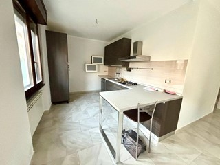 Quadrilocale in Vendita a Alessandria, 129'000€, 105 m²