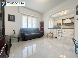 Quadrilocale in Vendita a Albisola Superiore, 279'000€, 93 m²