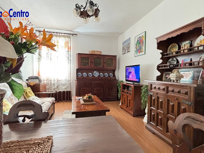 Trilocale in Vendita a Aosta, 168'000&euro;, 88 m²