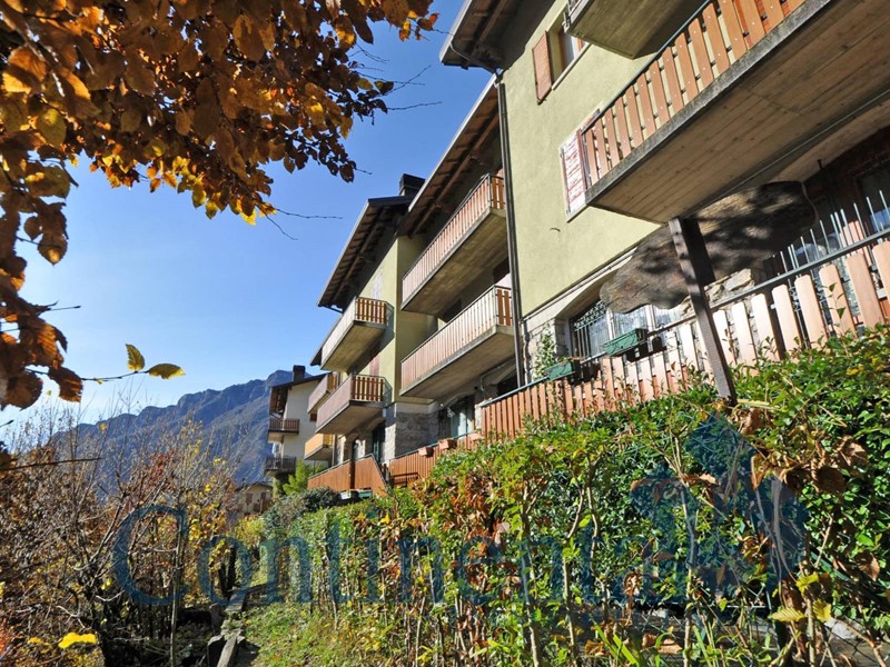 Bilocale in Vendita a Piazza Brembana, 49'500€, 55 m²