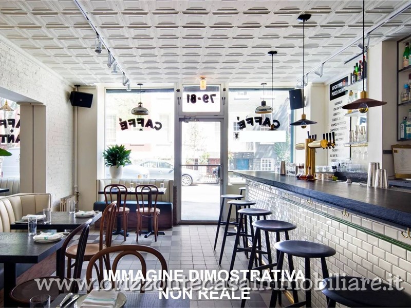 Attività commerciale in Vendita a Ascoli Piceno, 100 m²