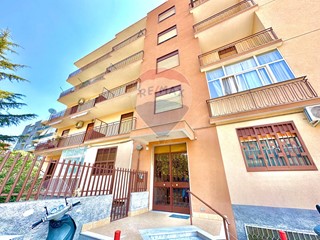 Quadrilocale in Vendita a Catania, 145'000&euro;, 119 m²