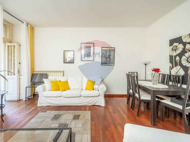 Trilocale in Vendita a Trieste, 219'000€, 115 m²