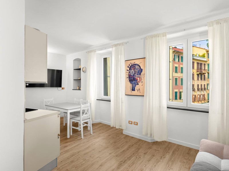 Trilocale in Vendita a Santa Margherita Ligure, 690'000€, 61 m²